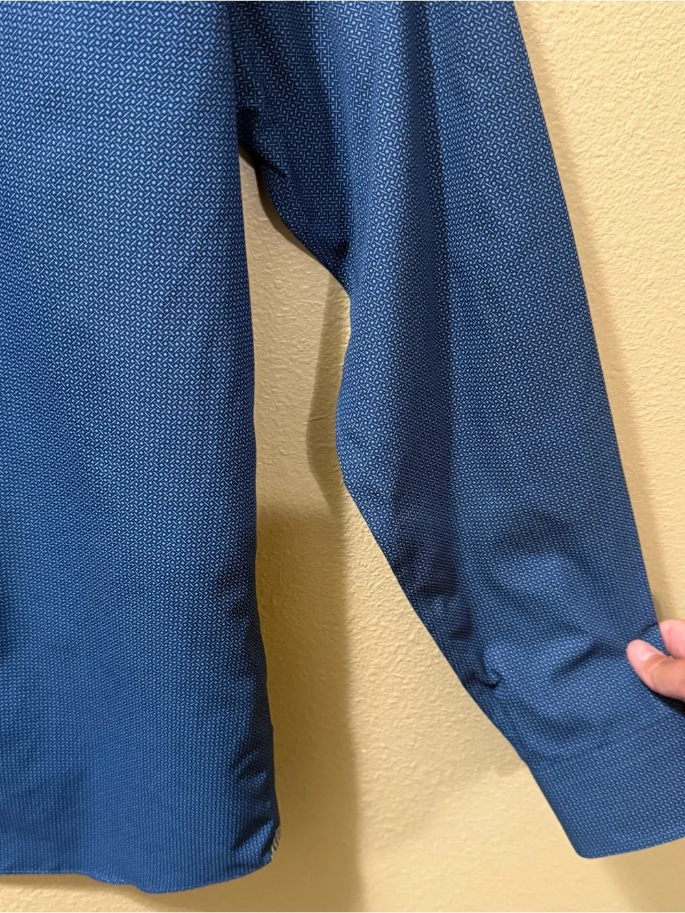 Men’s Small Banana Republic Blue Non-Iron Camden Fit Long Sleeve Button Up Shirt